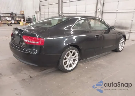 2012 Audi A5 2.0T Premium z USA, uszkodzony, nr VIN WAUVFAFR7CA035078